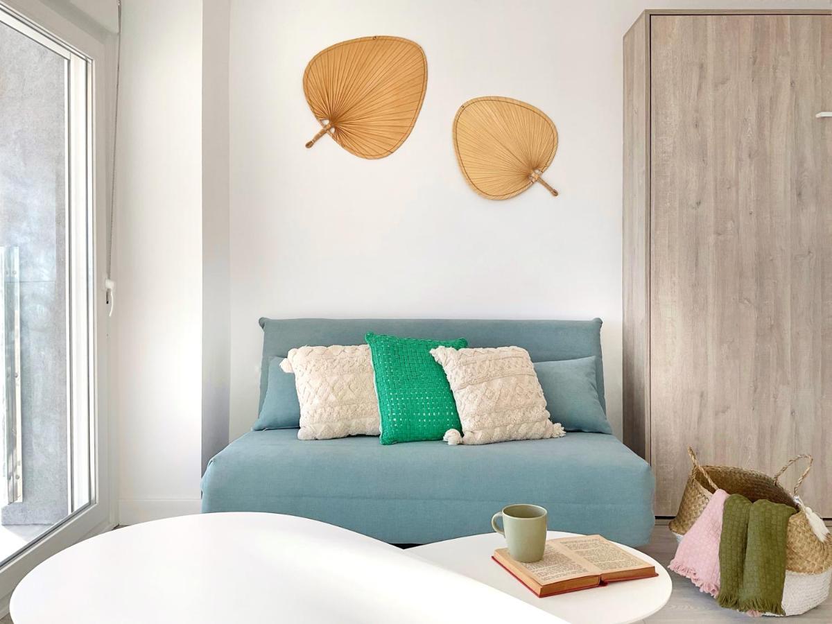 Cs6 Kaleria Suites 알메리아 외부 사진