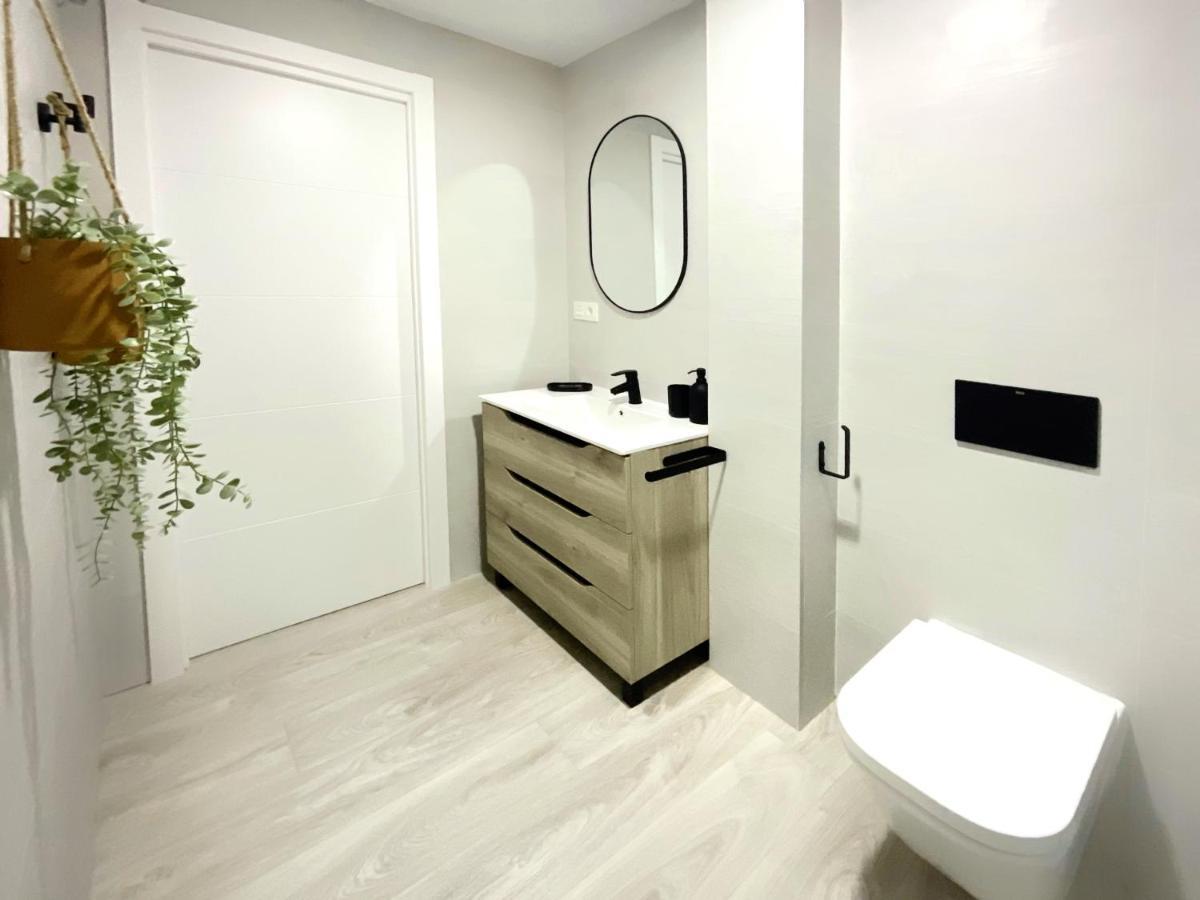 Cs6 Kaleria Suites 알메리아 외부 사진